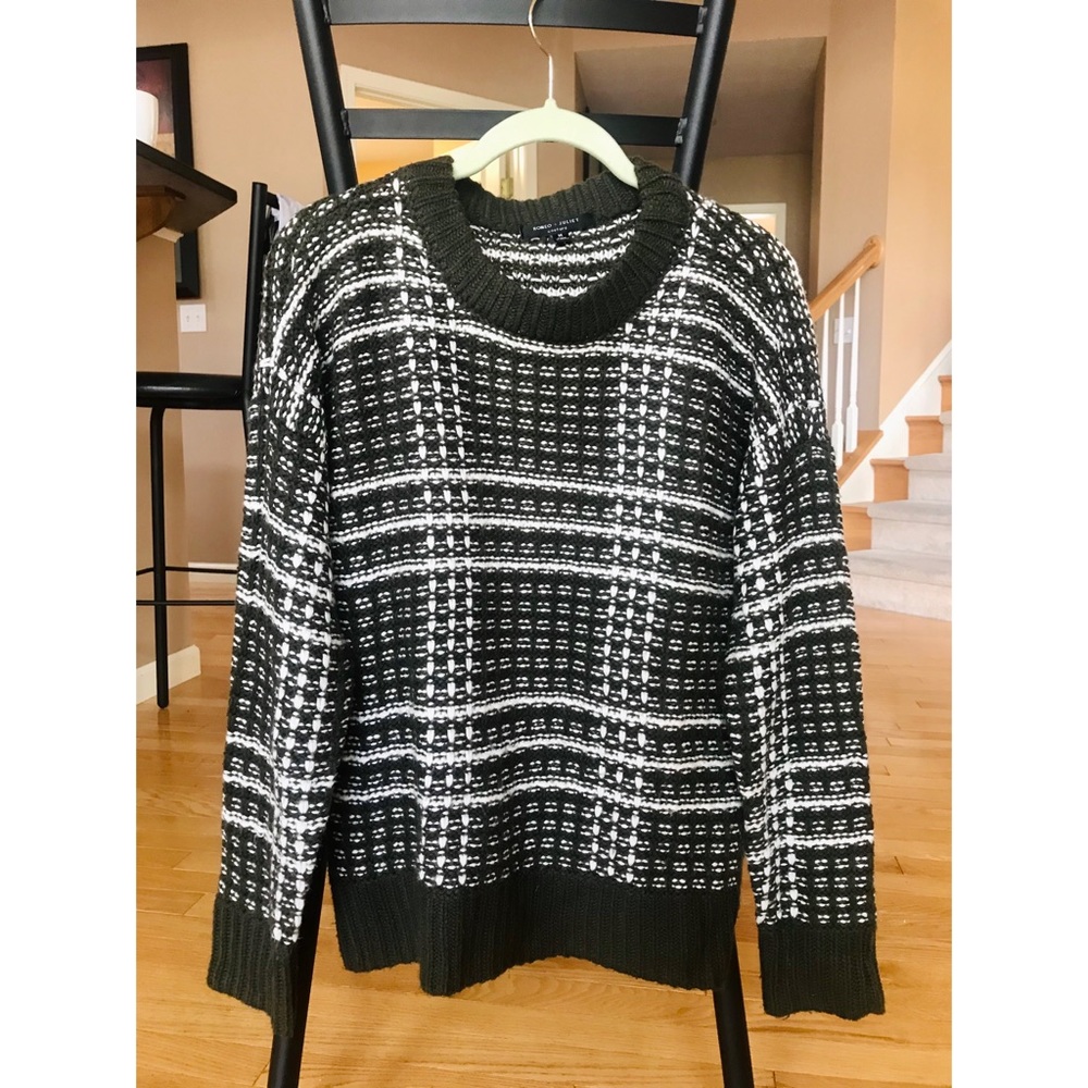 Romeo Juliet Couture Oversized Lounge Knit Sweater